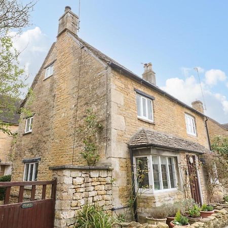 Tuesday Cottage Bourton-on-the-Water Exteriör bild